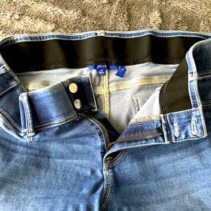 Apt 9 ankle jeans